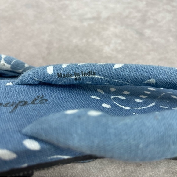 Free People ES Verdra Cotton Thong Sandals In Azure Denim Blue Size 40 US 10 - Picture 11 of 11